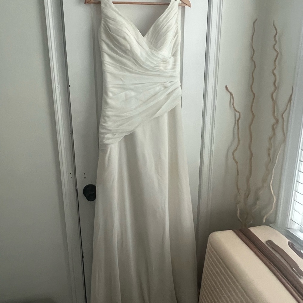 Elegant White Wedding Gown